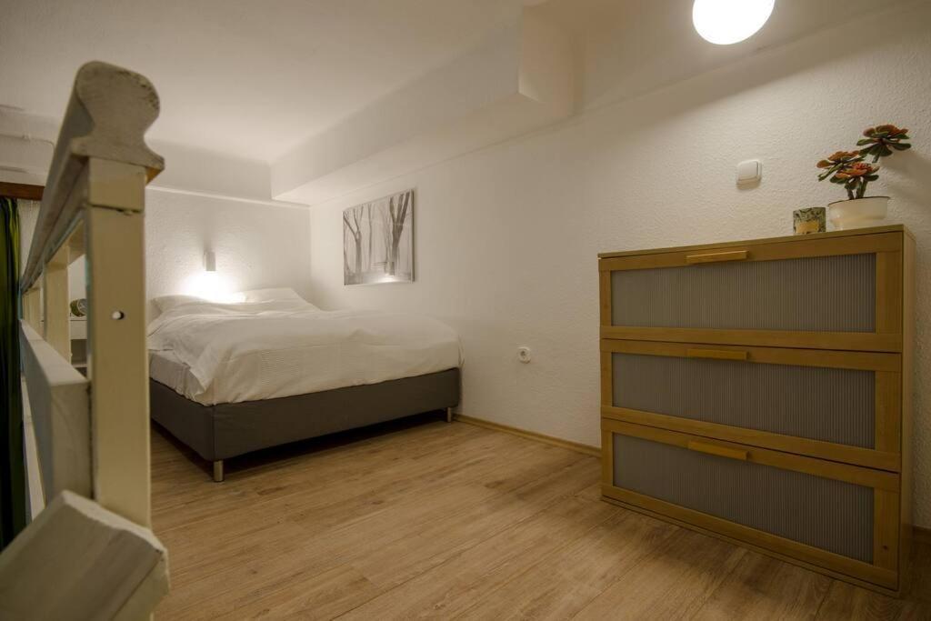 De Lux Studio Apartment In Historical Quarters ブダペスト エクステリア 写真