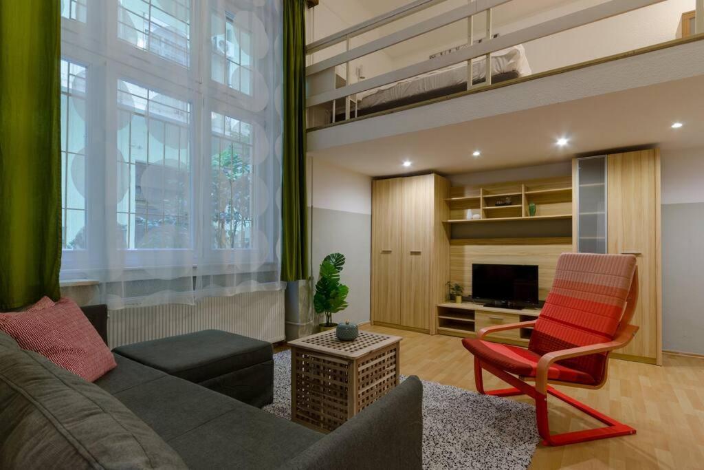 De Lux Studio Apartment In Historical Quarters ブダペスト エクステリア 写真